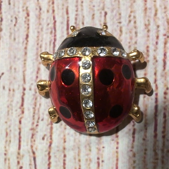 Vintage Ladybug Brooch Rhinestone embellished goldtone - Picture 5 of 7